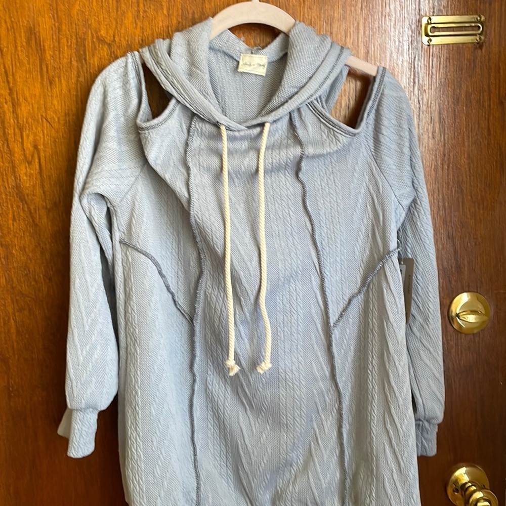 Light blue cold shoulder hooded chunky knit sweater L